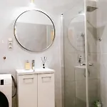 Apartment Exclusive Veres Palne By Cavaland New Budapest