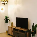 Exclusive Veres Palne By Cavaland New Apartment *