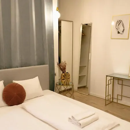 Exclusive Veres Palne By Cavaland New Apartment