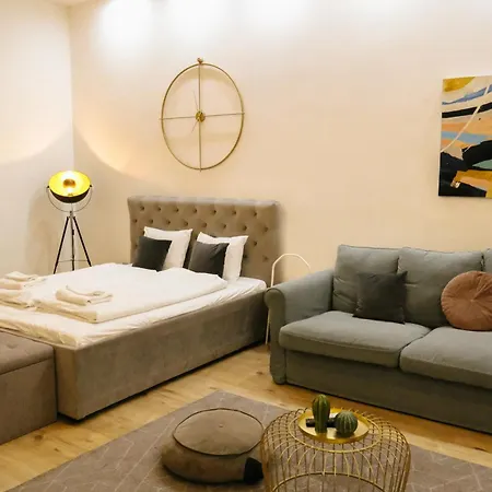 Exclusive Veres Palne By Cavaland New بودابست