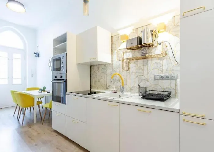 Exclusive Veres Palne By Cavaland New Apartamento